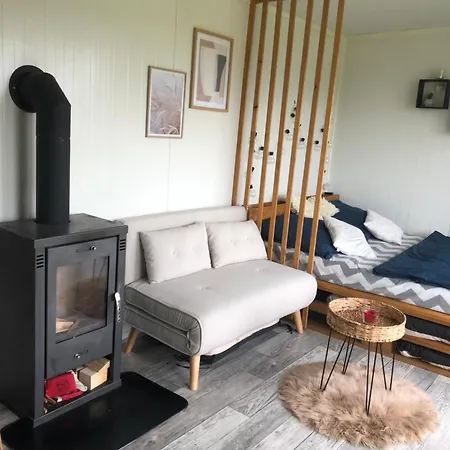 Sidehill - Zazitkove V Prirode 캠프장